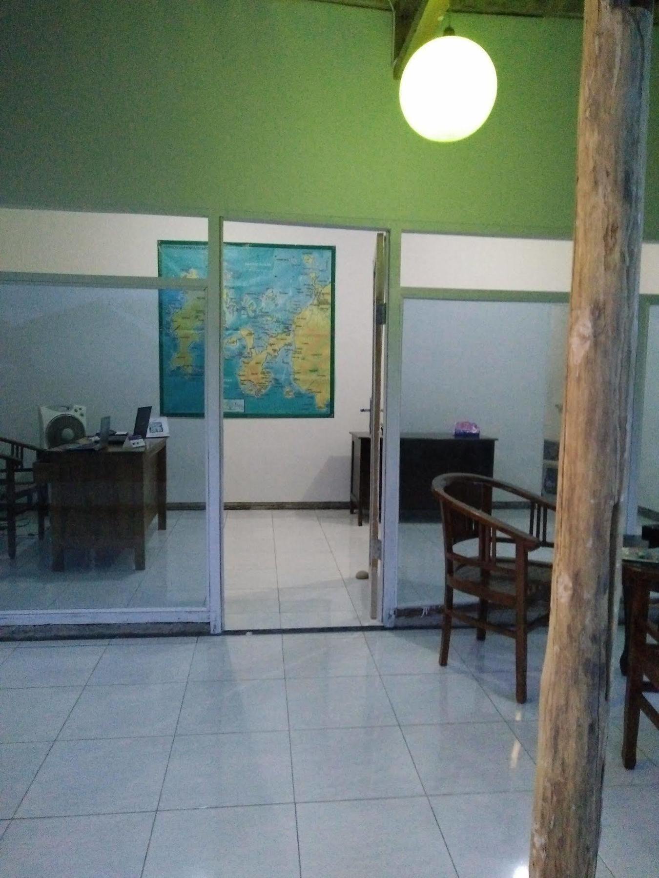 Cahaya Adrian Near Komodo Airport Labuan Bajo Kültér fotó