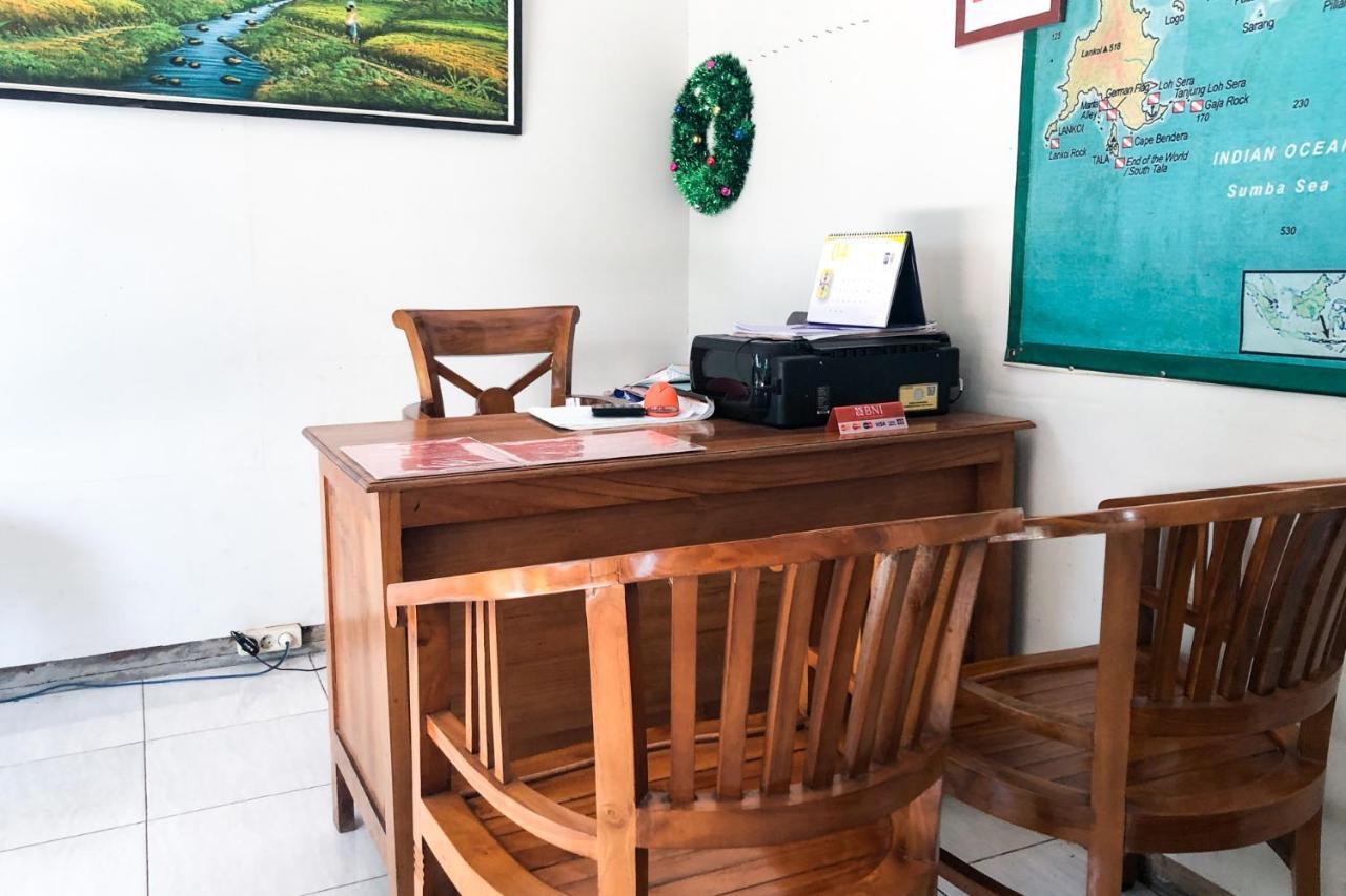 Cahaya Adrian Near Komodo Airport Labuan Bajo Kültér fotó